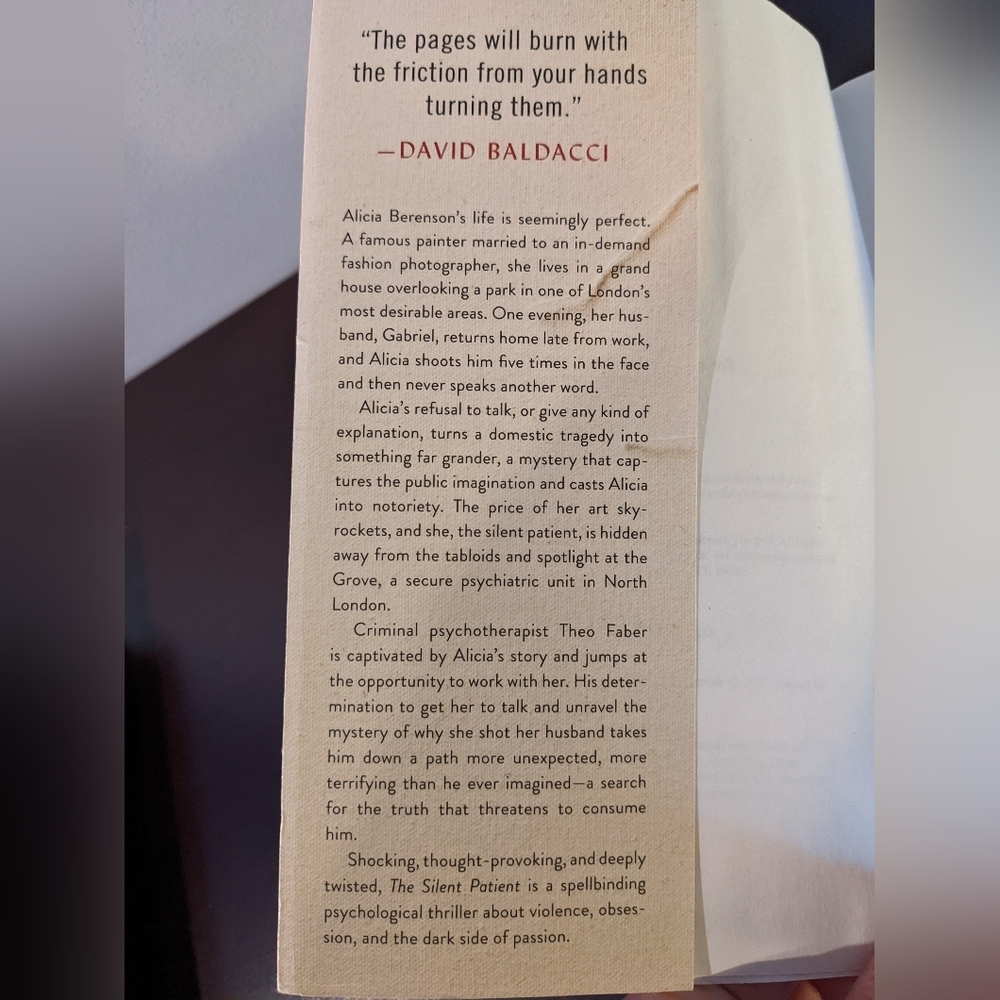 3/$20 The Silent Patient Book by Alex Michaelides - Picture 3 of 4